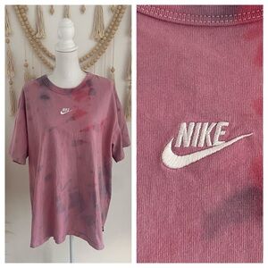 Nike mens tie dye tee shirt embroidered logo boxy loose fit pink mauve grey XXL
